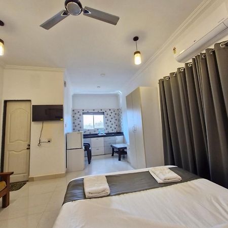Hotel Rsa Residency Pernem Luaran gambar