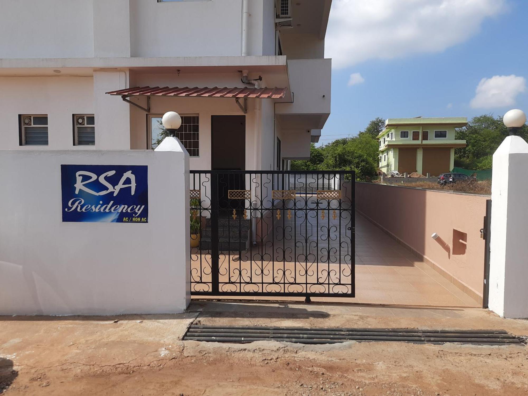 Hotel Rsa Residency Pernem Luaran gambar