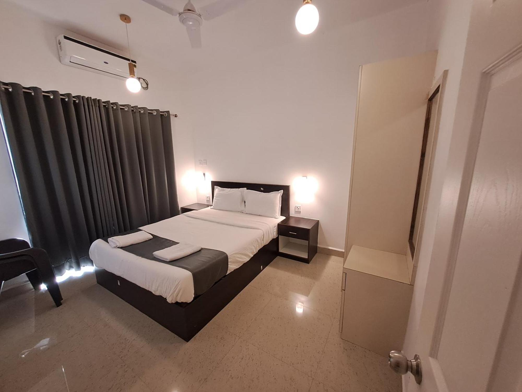 Hotel Rsa Residency Pernem Luaran gambar