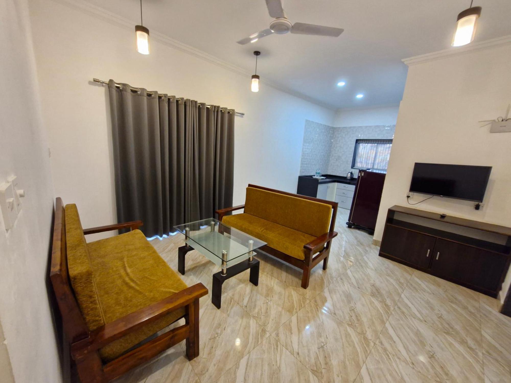 Hotel Rsa Residency Pernem Luaran gambar
